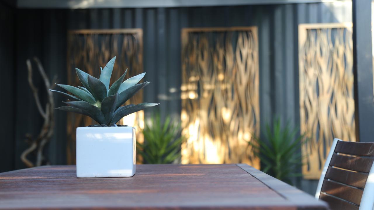 Irongate Studio B&B Mintaro Bagian luar foto