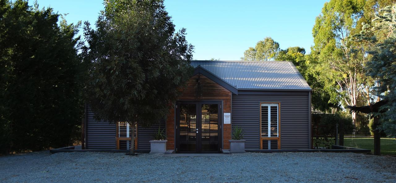 Irongate Studio B&B Mintaro Bagian luar foto