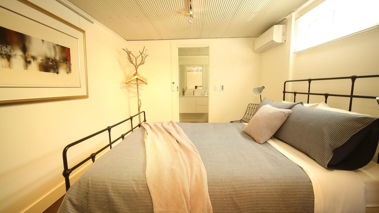 Irongate Studio B&B Mintaro Bagian luar foto